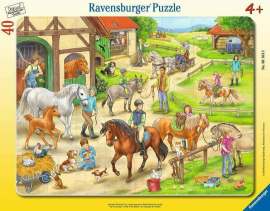 Ravensburger Puzzle Na konskej farme 40 dielov