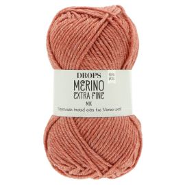 Drops Merino Extra Fine 45 tehlová 50g 105m