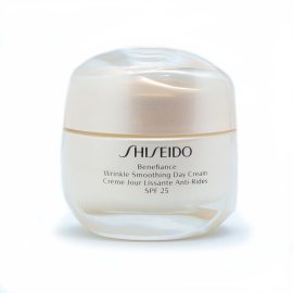 Shiseido Benefiance Smoothing Day Cream SPF 25 50ml