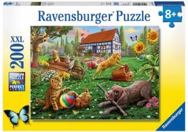 Ravensburger puzzle 128280 Zvieratá hrajúce sa na dvore 200 dielikov