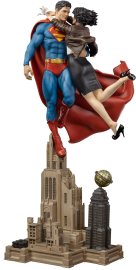 Iron Studios DC Comics - Superman and Lois Lane Diorama - Art Scale 1/6